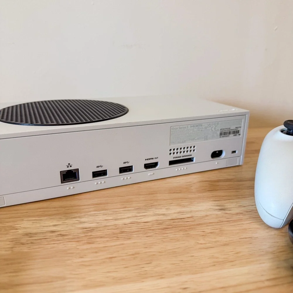 Microsoft Xbox Series S 500GB Video Game Console Robot White with Controller